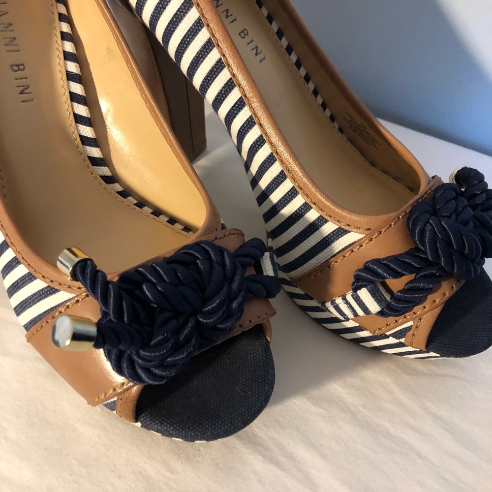 NWOB Gianni Bini Heels